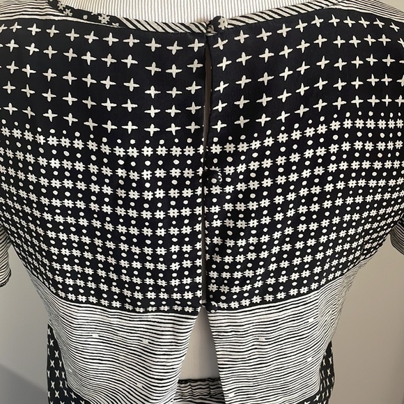 Madewell black and white mixed printed keyhole back dress - Picture 7 of 9